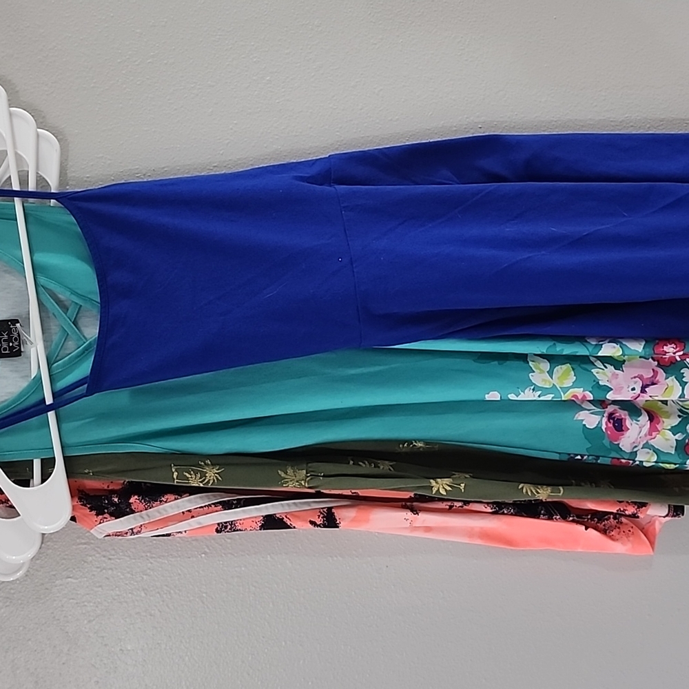 4 Dresses